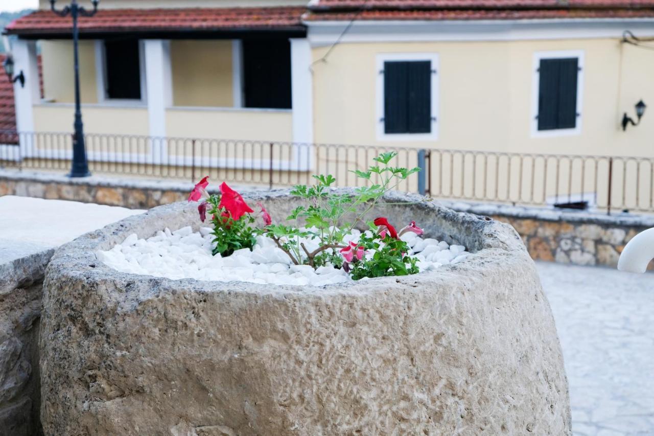 Vila Nikolas Est 1773 Áno Korakiána Exteriér fotografie